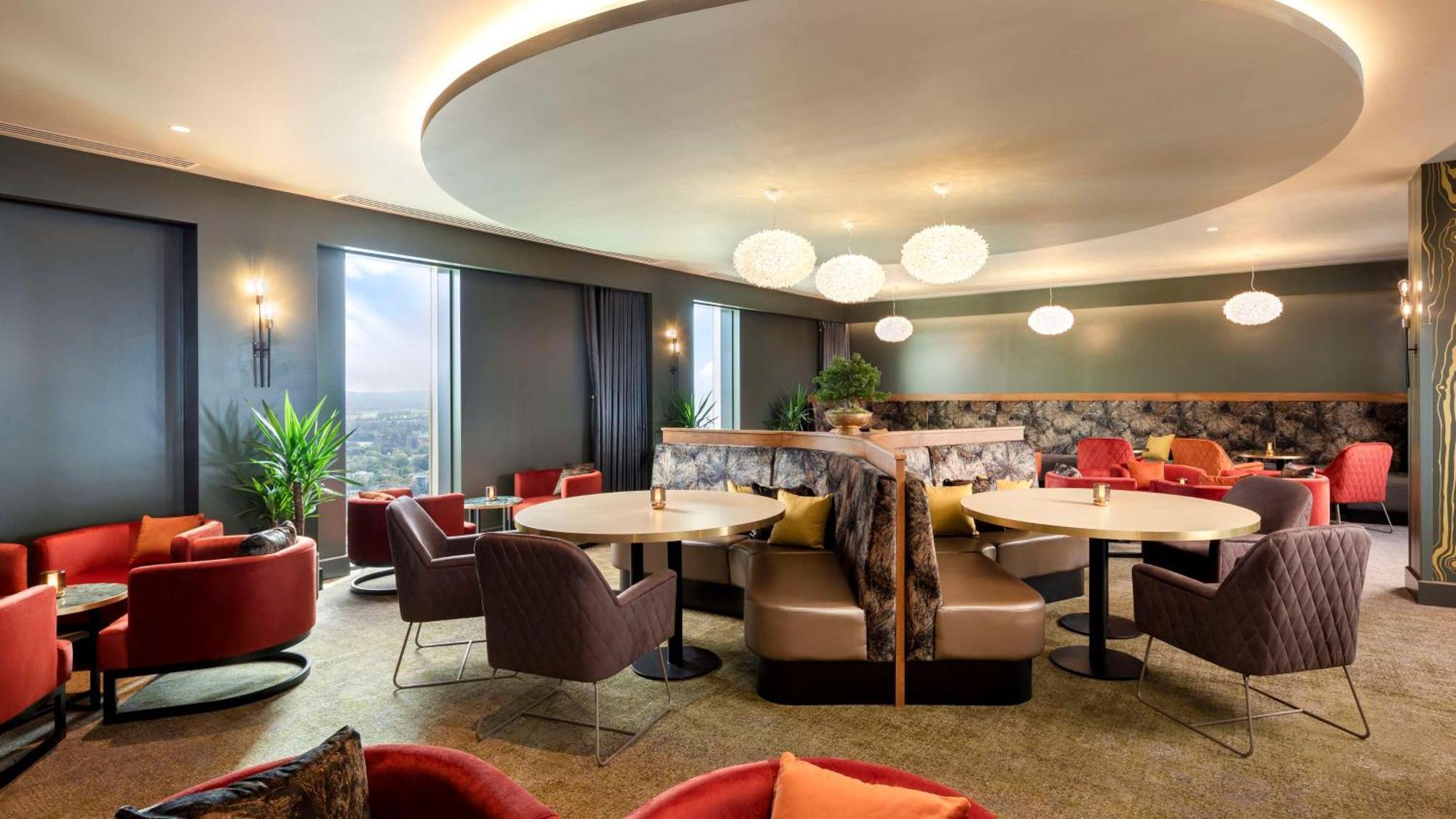 Hotel Hilton Woking Esterno foto