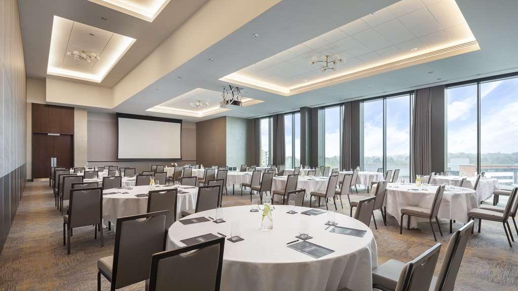 Hotel Hilton Woking Servizi foto